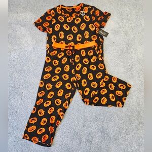 NWT Soft And Cozy Rene Rofe Halloween 🎃 Pumpkin Pajamas Sz M